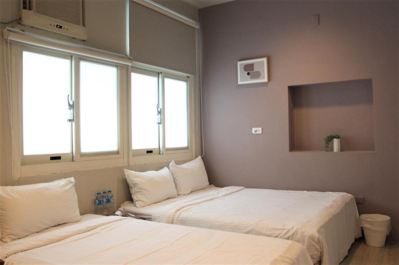 微趣 Wechill Hotel Tainan Buitenkant foto